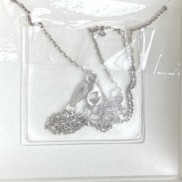 Infinity Sign Necklace sterling silver with Blue Cz diamonds new in display box - Picture 6 of 8